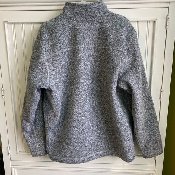 North Face quarter zip. - Picture 2 of 3